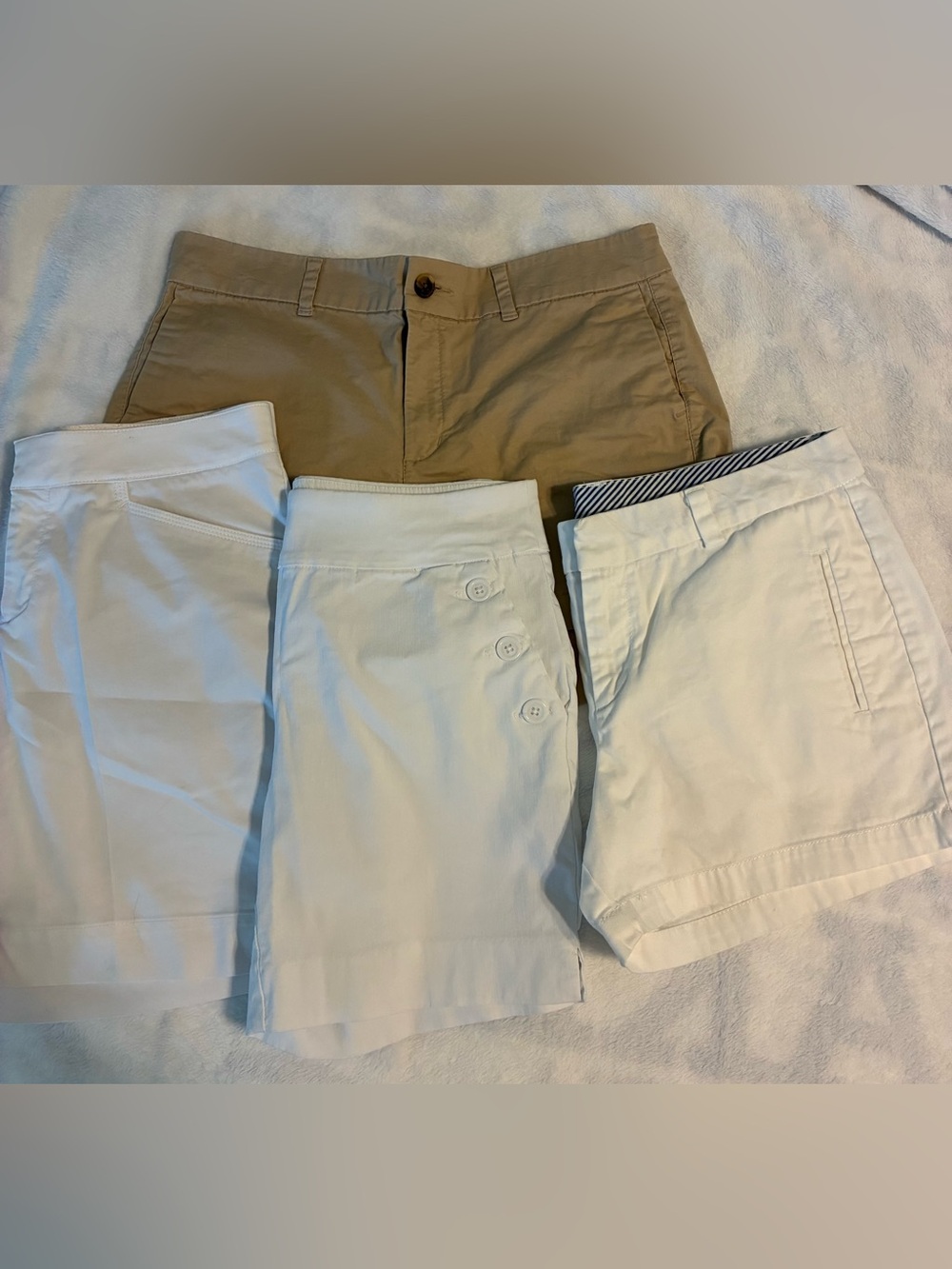 Dockers, Khaki and White Women’s Shorts Set